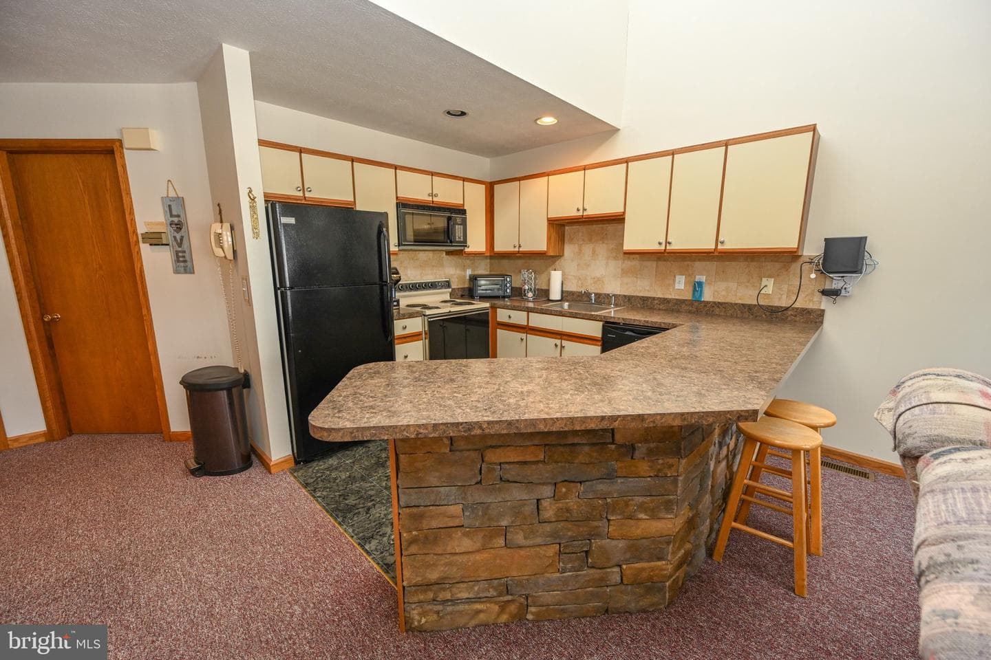 20241 Garrett Highway #5 photo 21