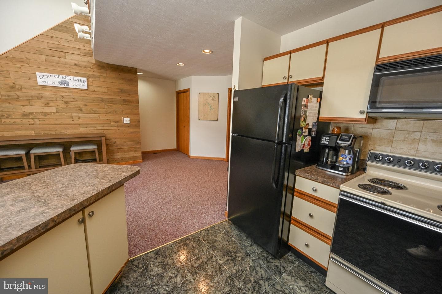 20241 Garrett Highway #5 photo 23