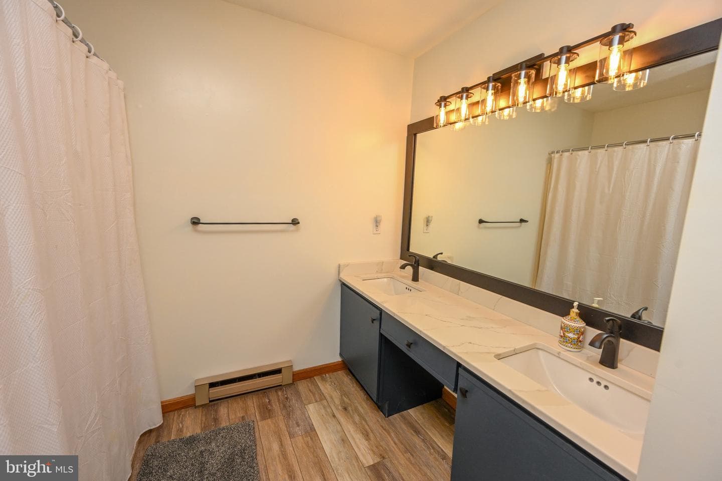 20241 Garrett Highway #5 photo 29