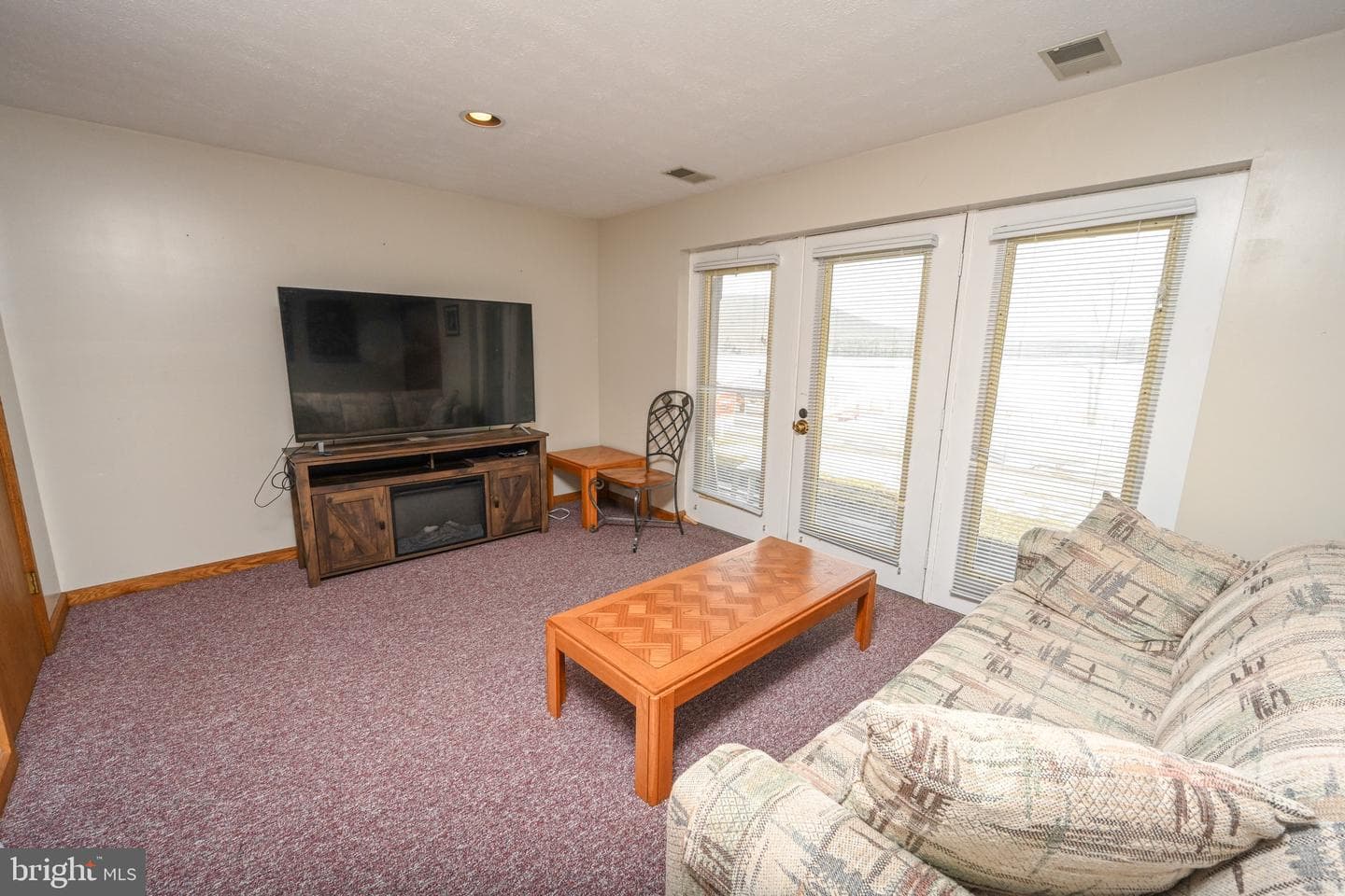 20241 Garrett Highway #5 photo 8