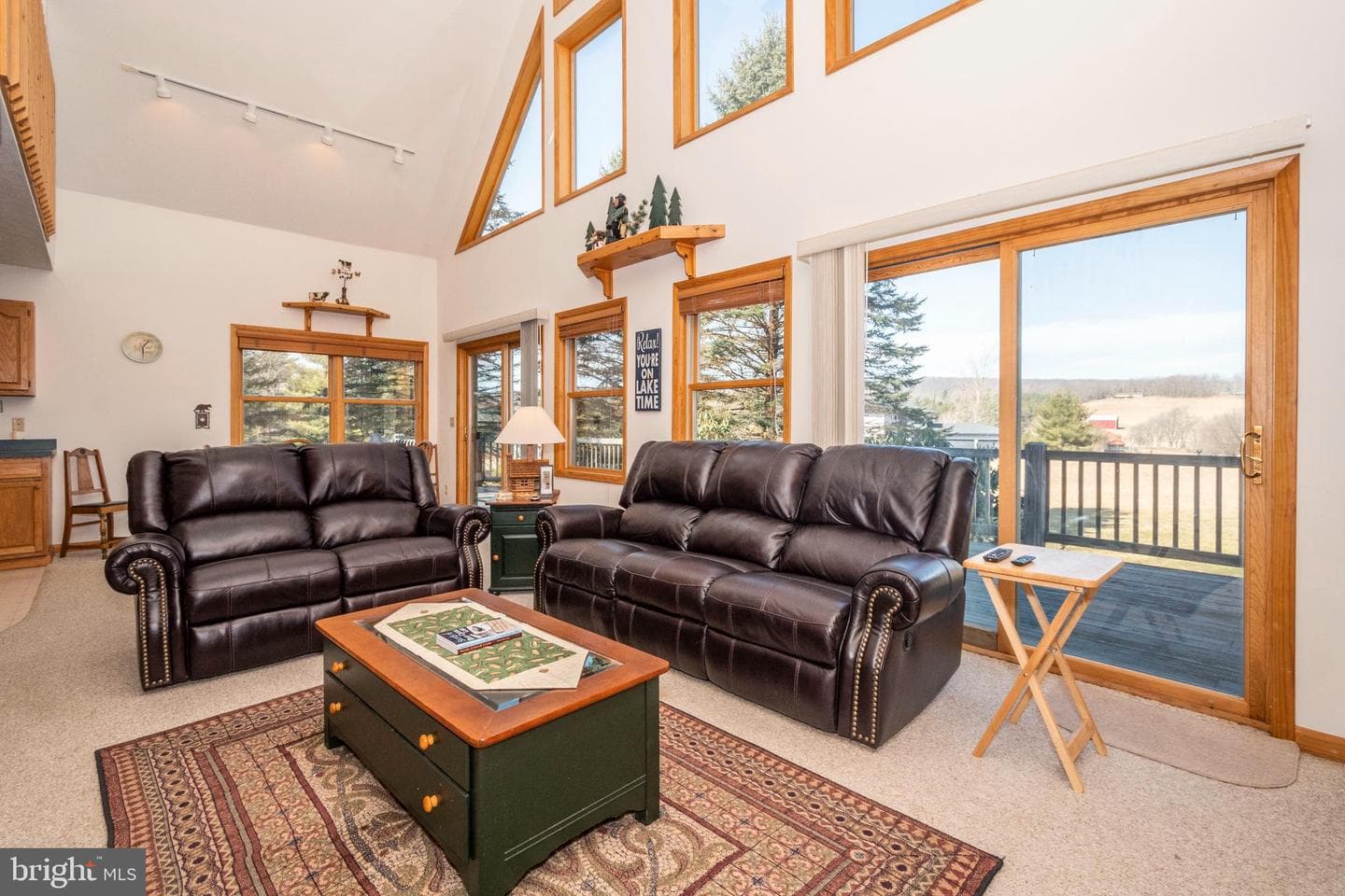 360 Glen Meadow Road photo 3