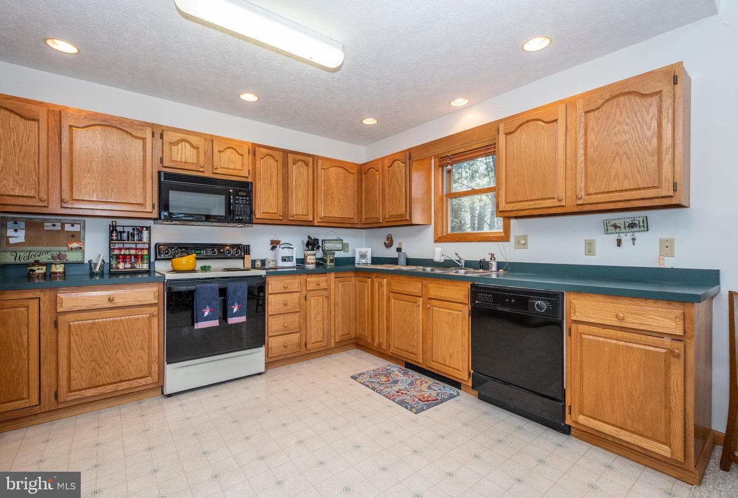 360 Glen Meadow Road photo 7