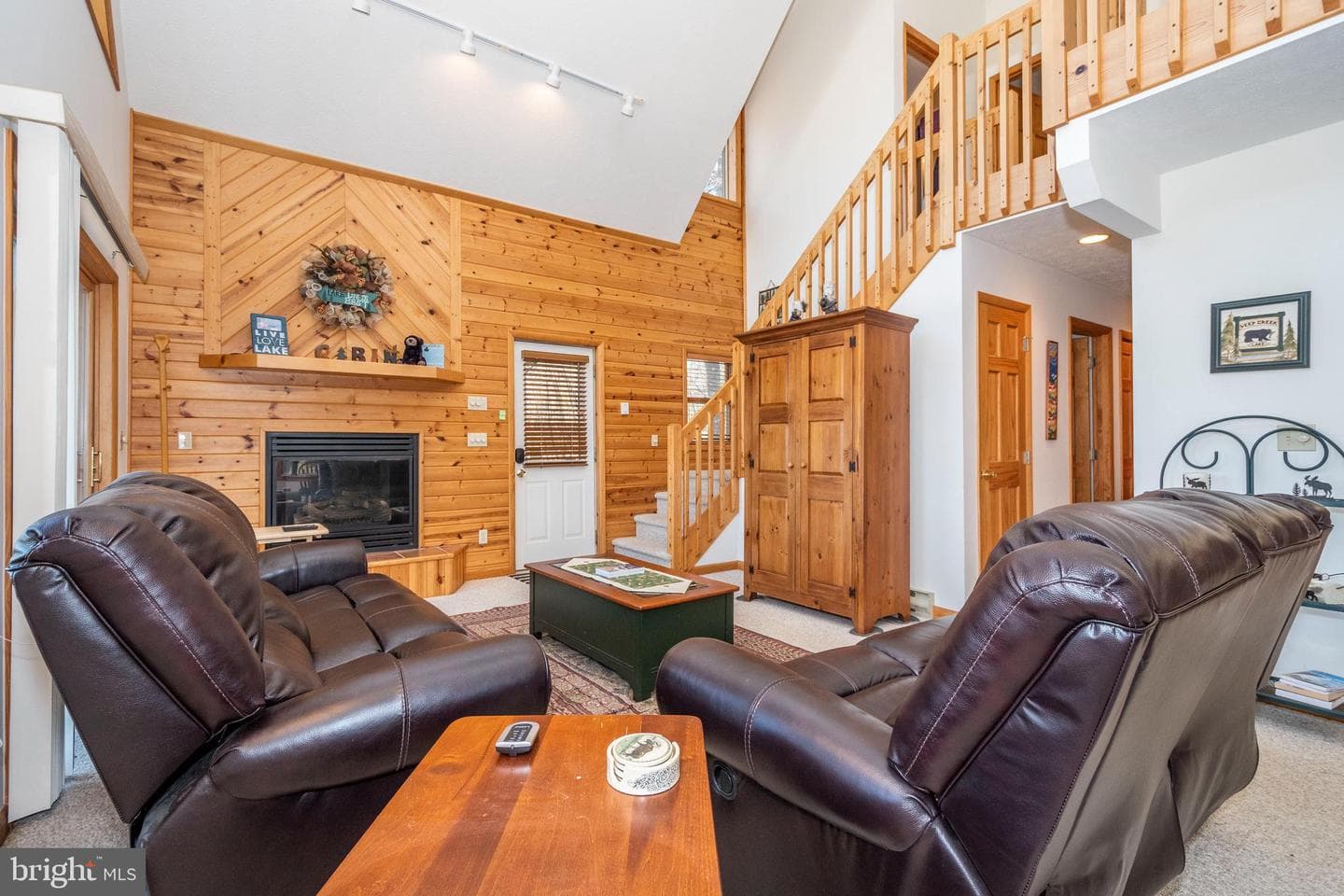 360 Glen Meadow Road photo 9