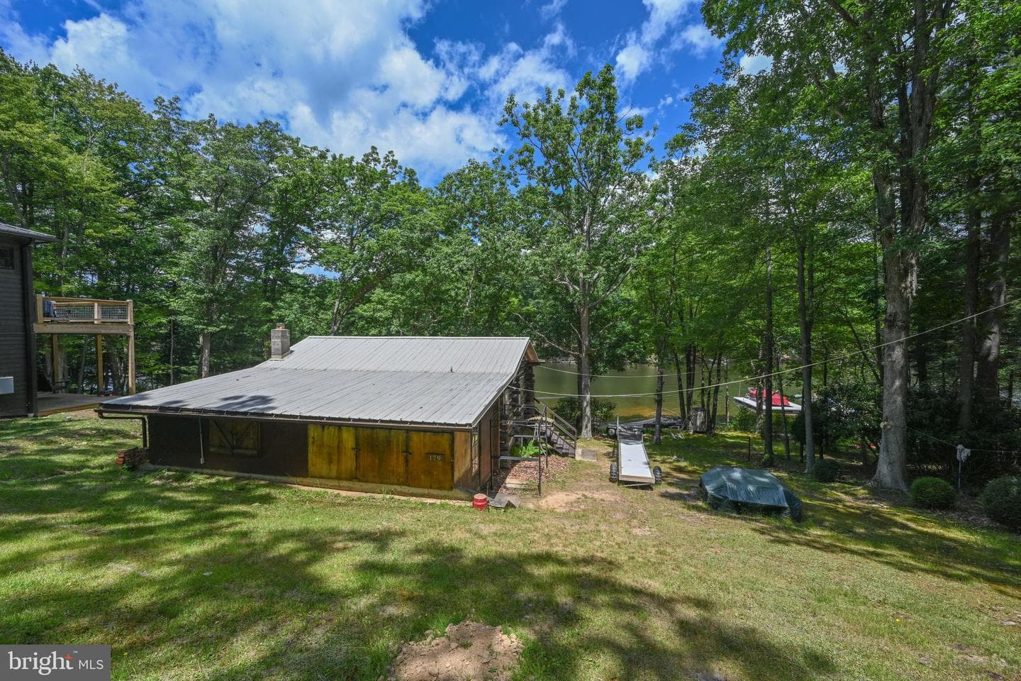 179 Laurel Lane photo 11
