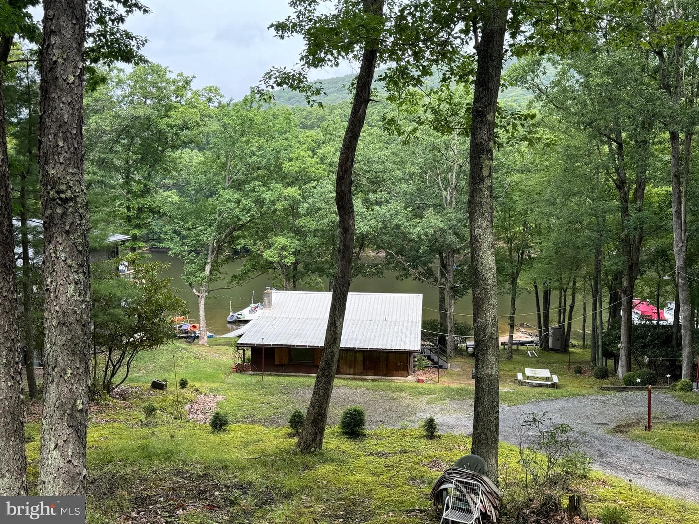 179 Laurel Lane photo 25