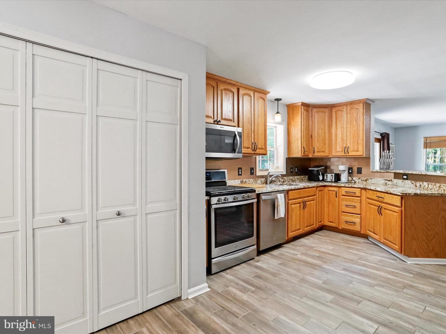 404 Pine Grove Road photo 18