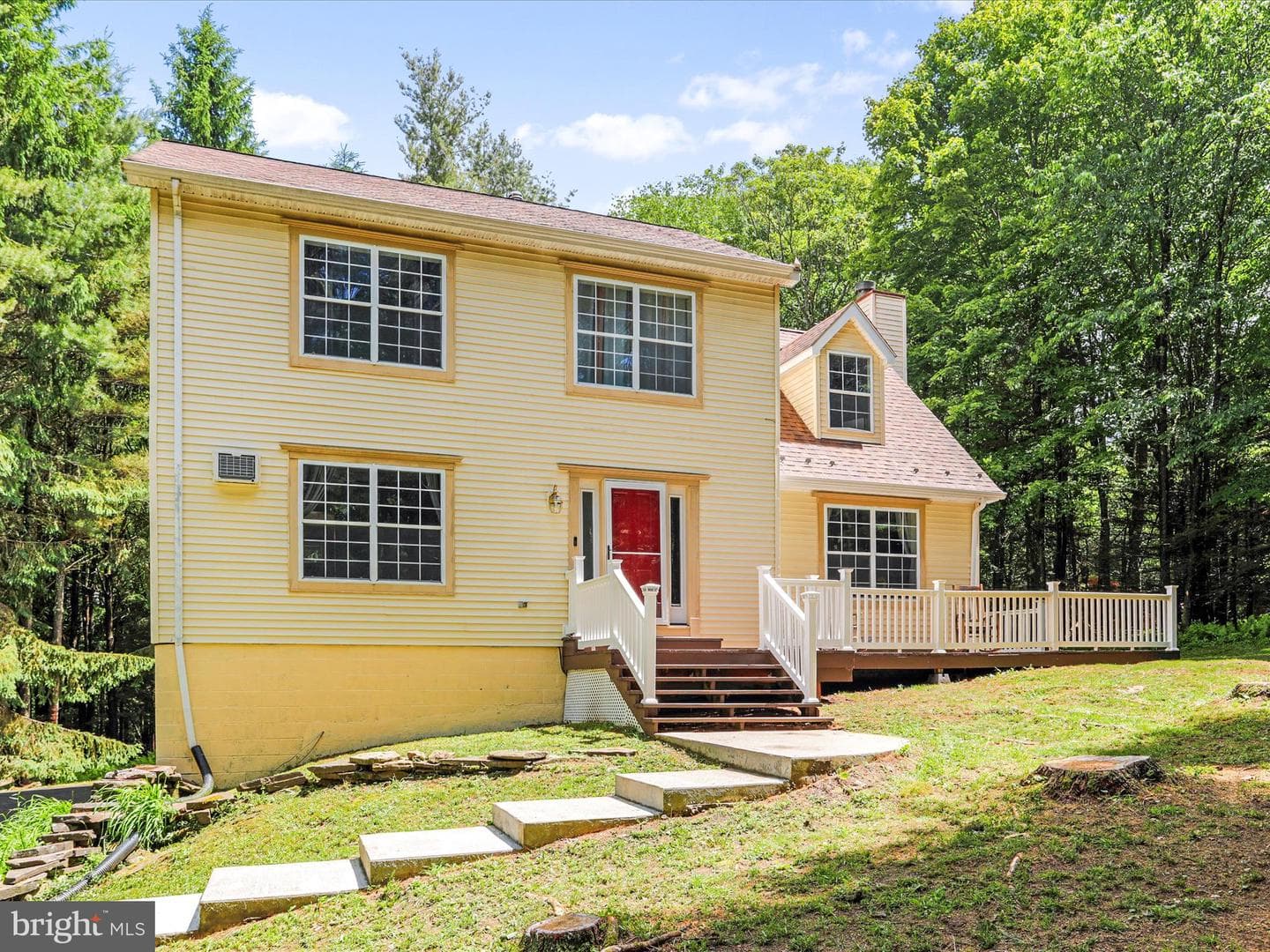 404 Pine Grove Road photo 2