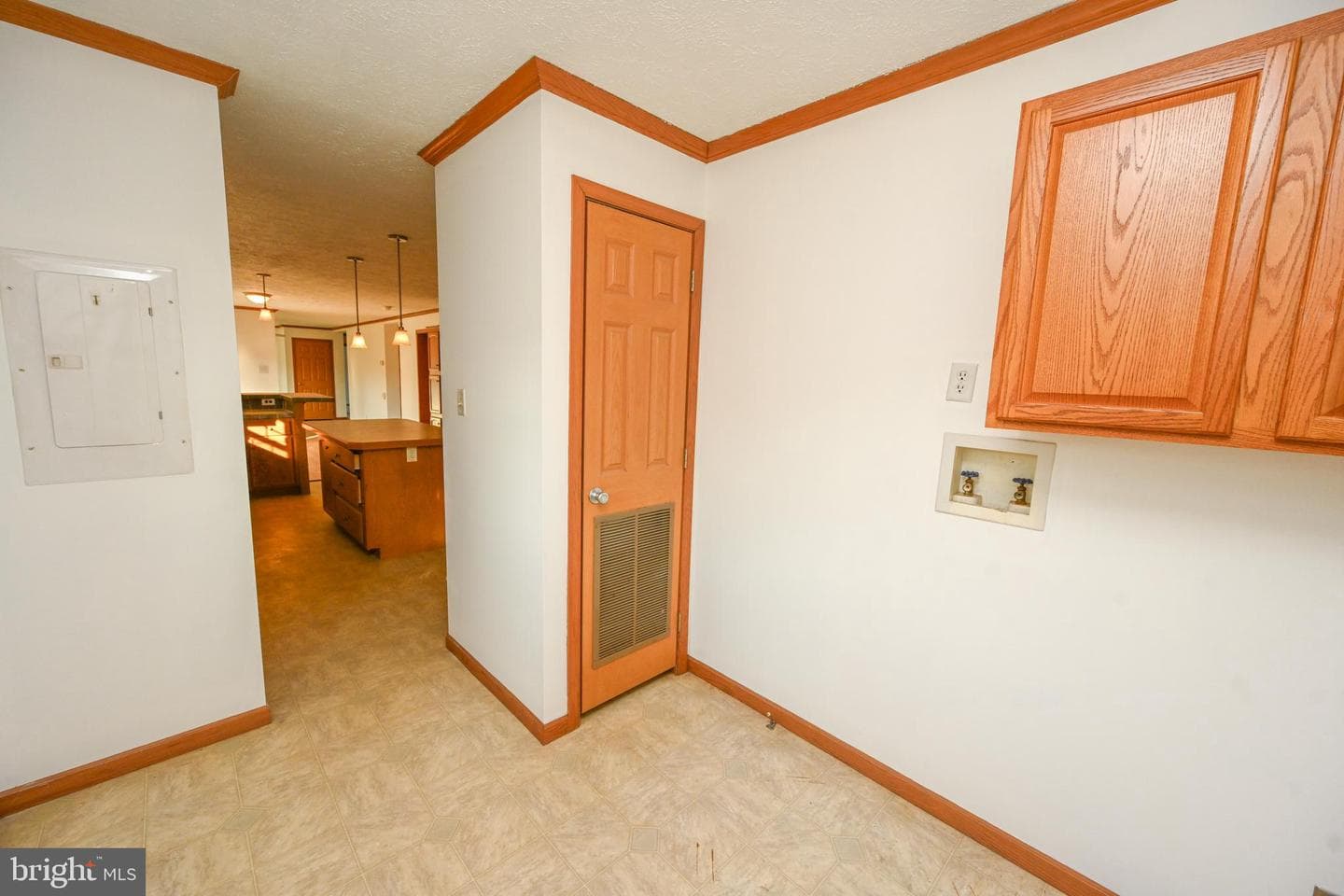 707 Sunshine Drive photo 33