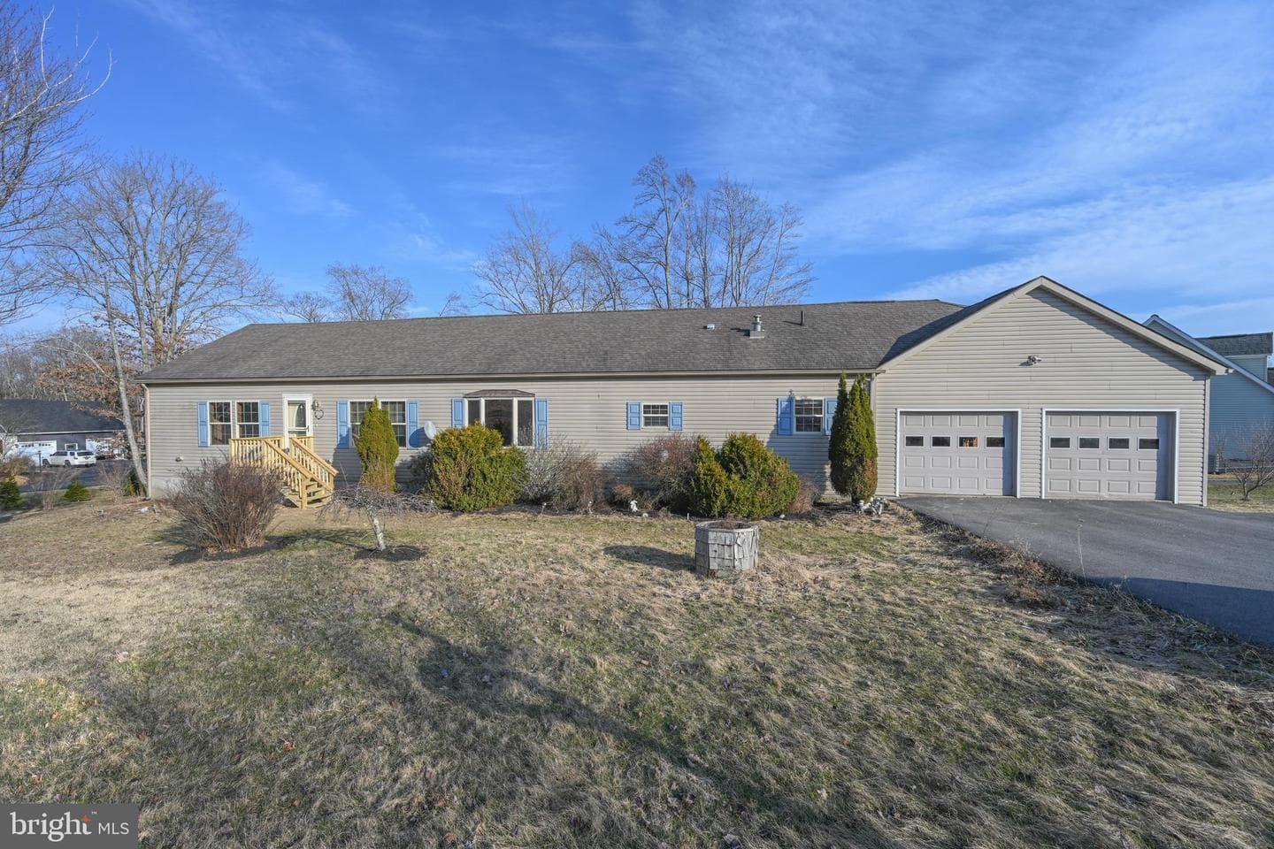 707 Sunshine Drive photo 4
