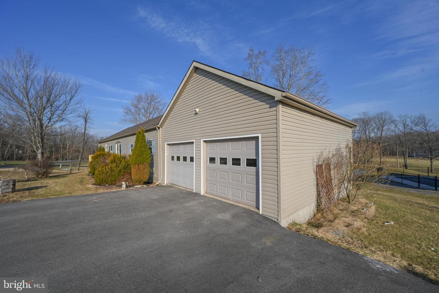 707 Sunshine Drive photo 6
