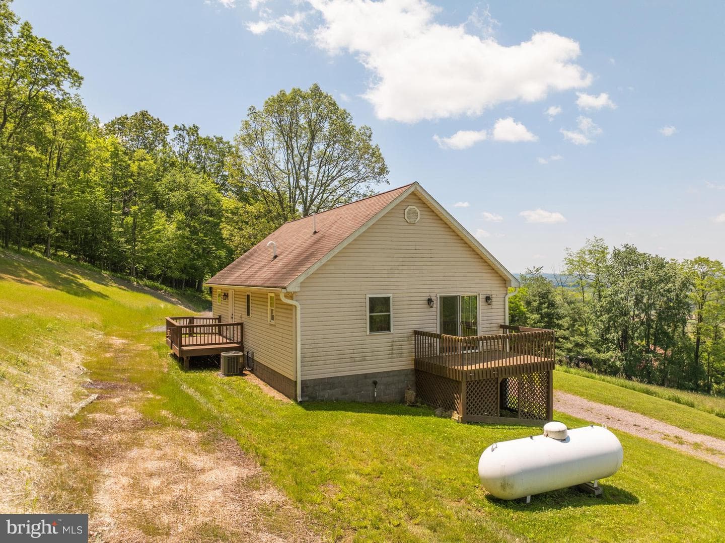 224 Fratz Road photo 4