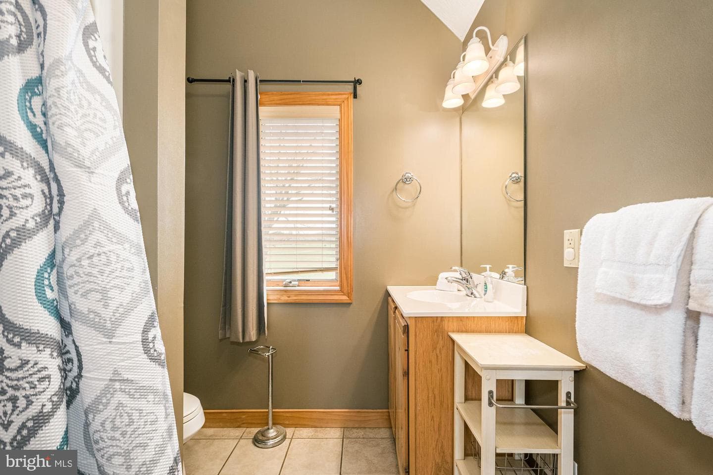 244 Moonrise Drive photo 49