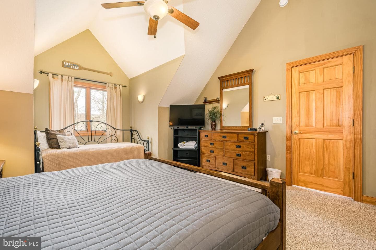 244 Moonrise Drive photo 57