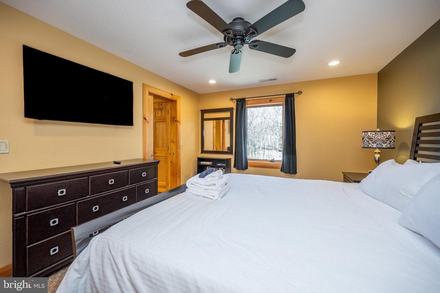102 Mountainview Court photo 40