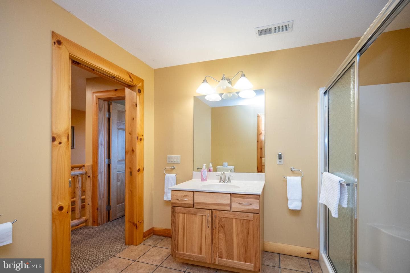102 Mountainview Court photo 42