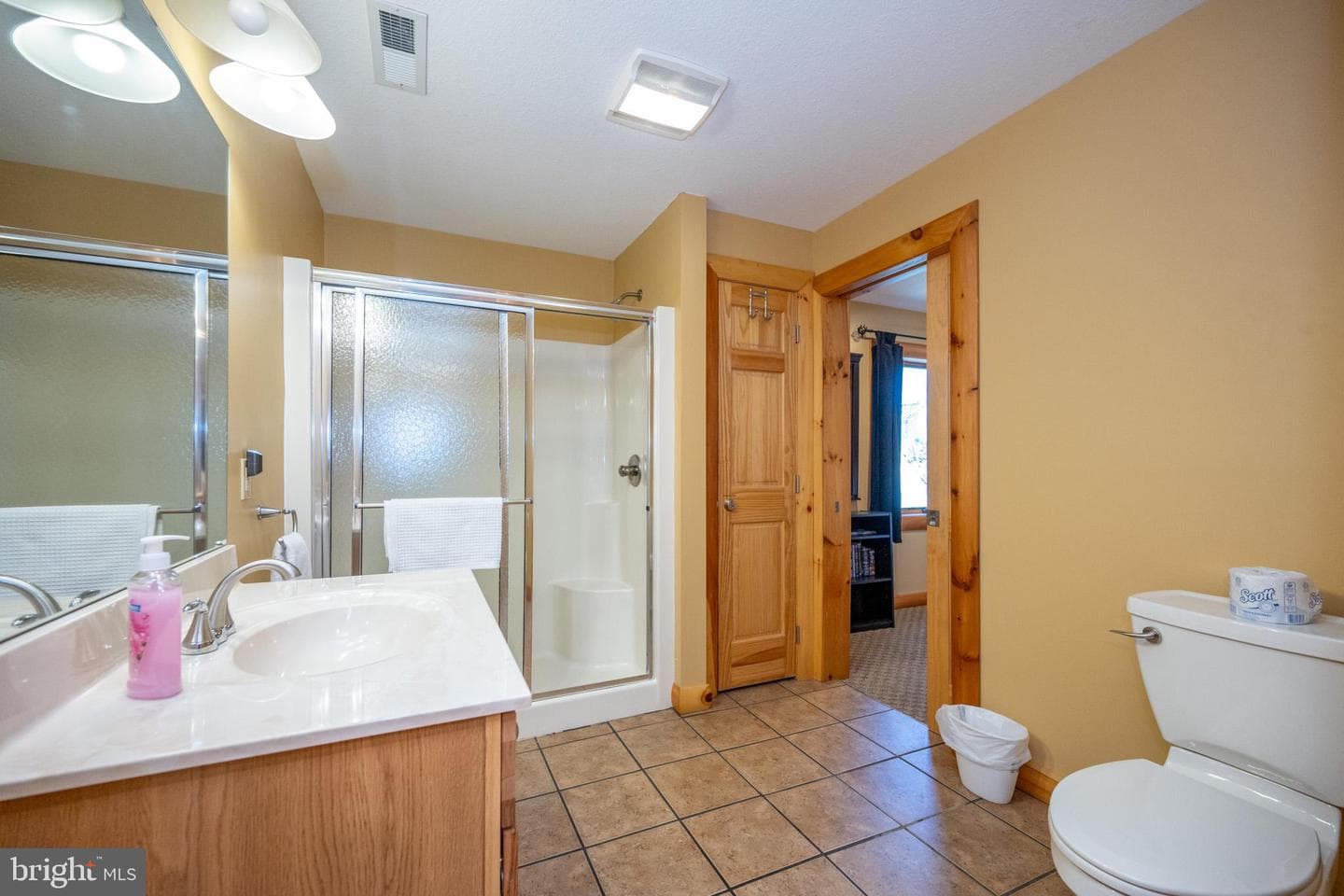 102 Mountainview Court photo 43