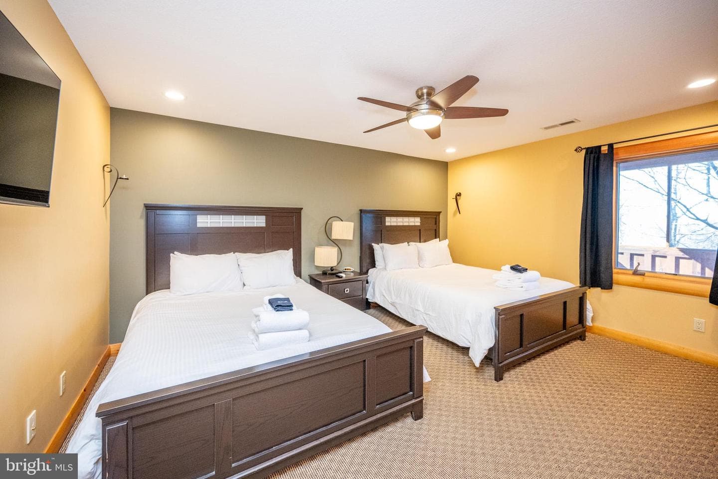 102 Mountainview Court photo 48
