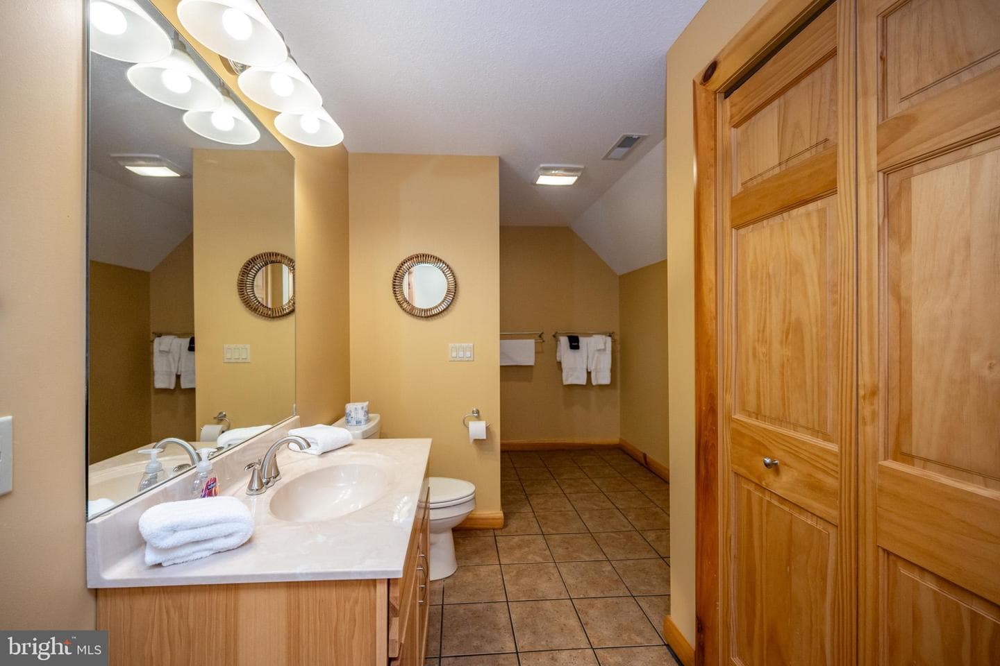 102 Mountainview Court photo 54