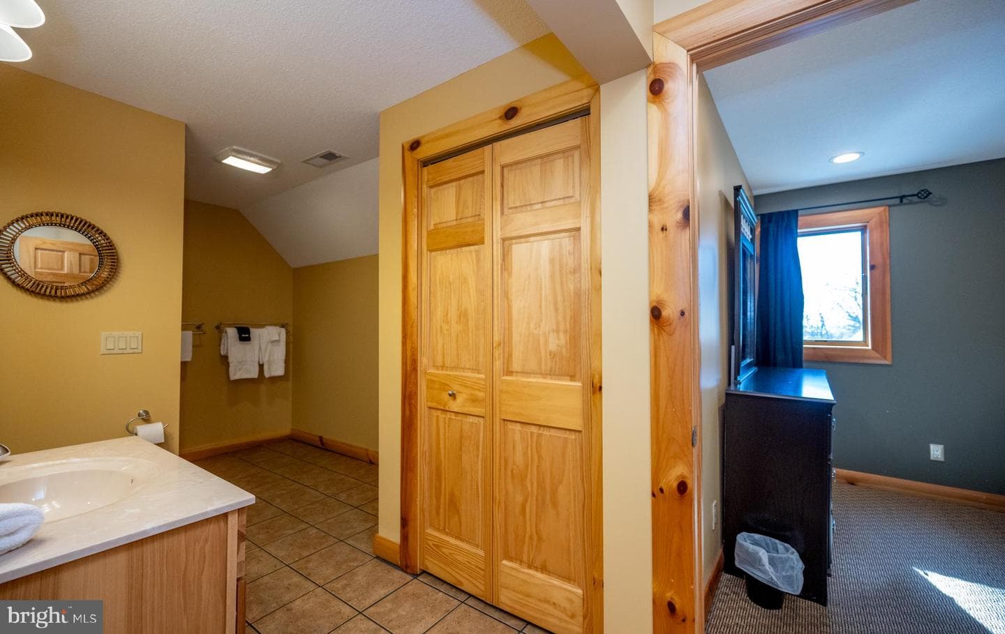 102 Mountainview Court photo 55