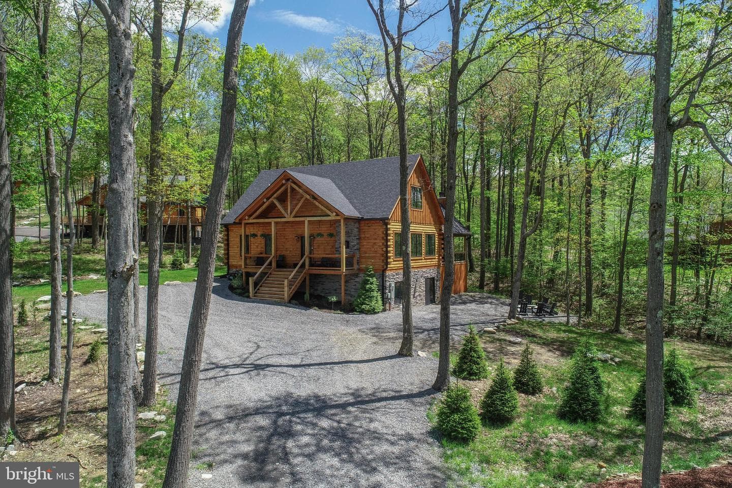 1067 N Camp Road photo 3