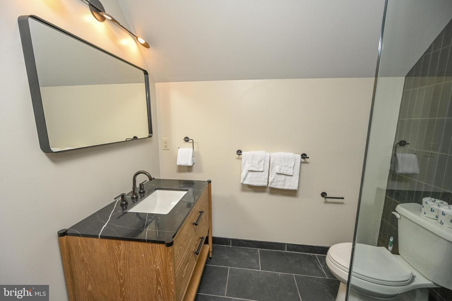 1067 N Camp Road photo 31