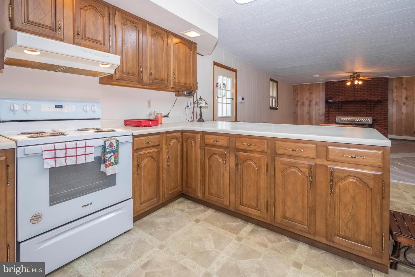 315 Coolidge Avenue photo 20