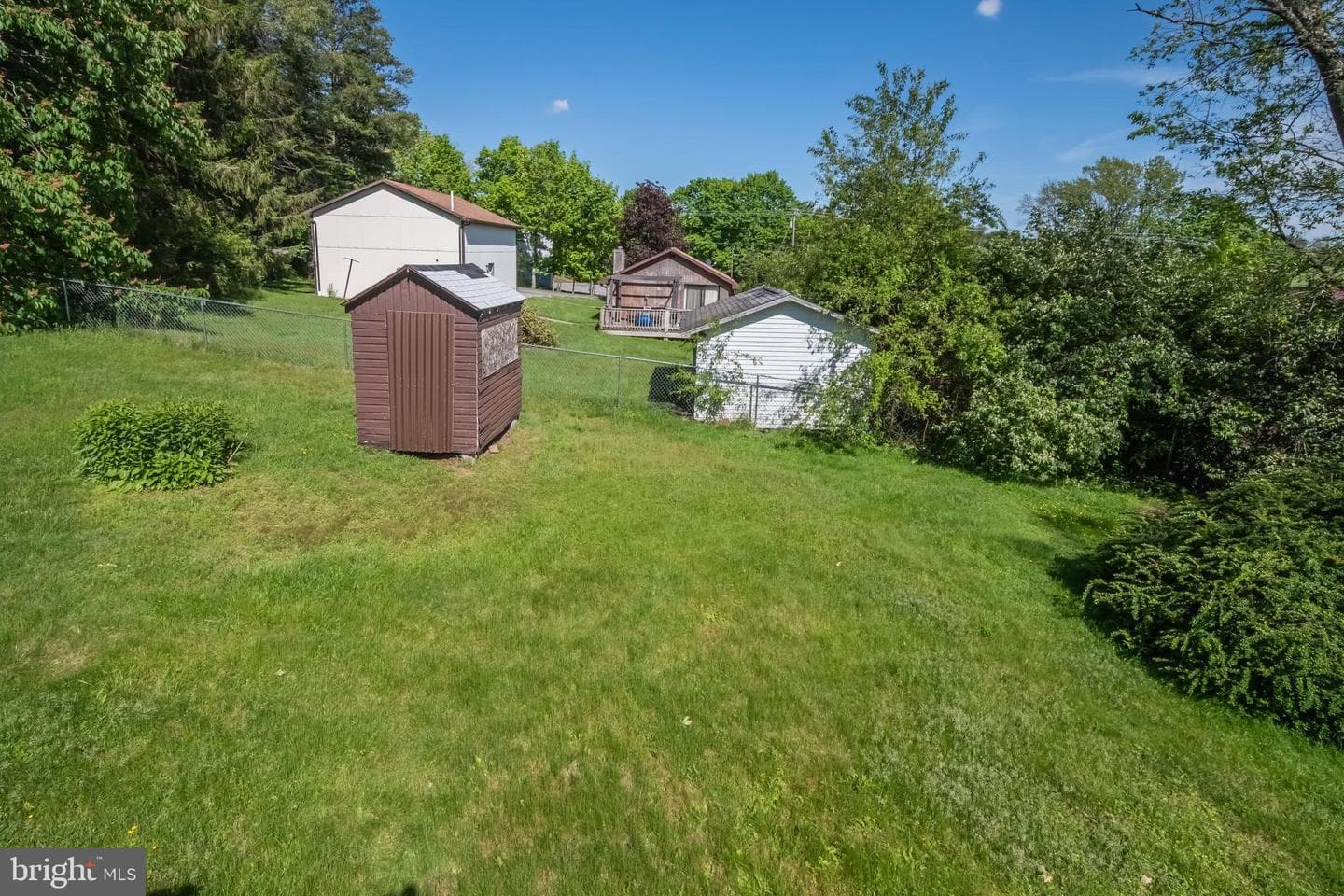 315 Coolidge Avenue photo 5