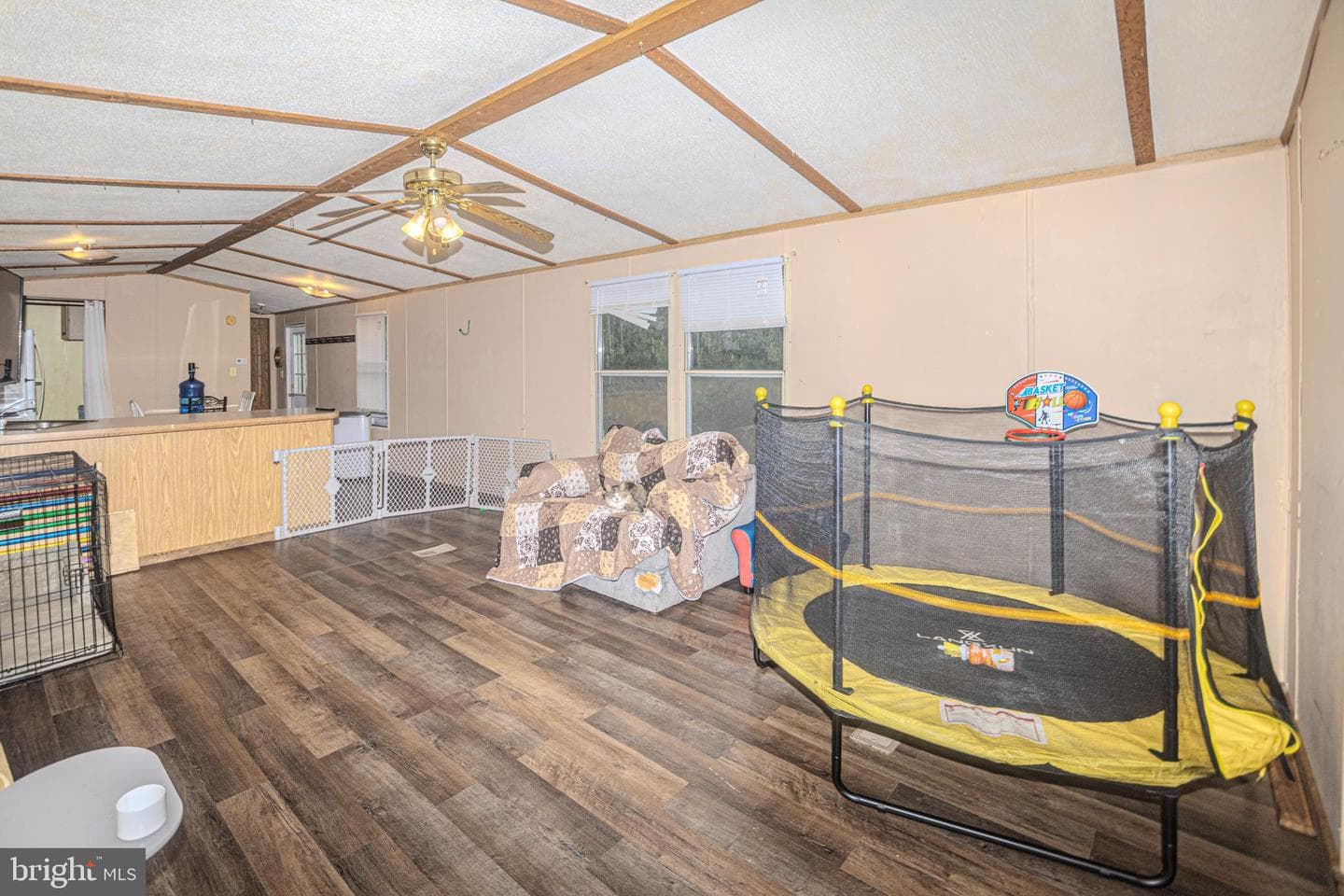 490 Meyersdale Road photo 13