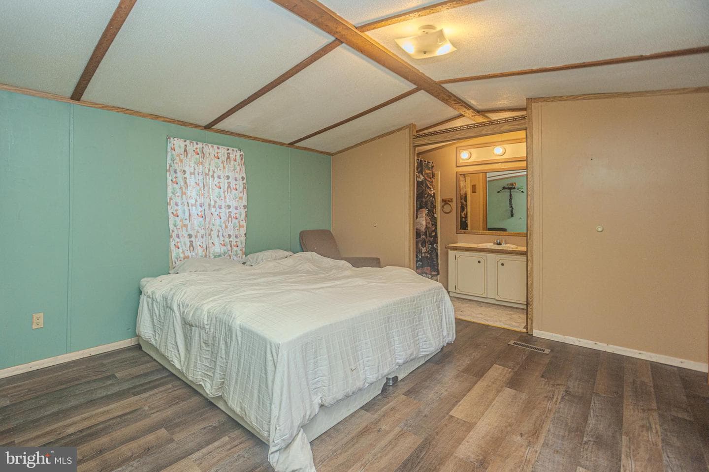 490 Meyersdale Road photo 28