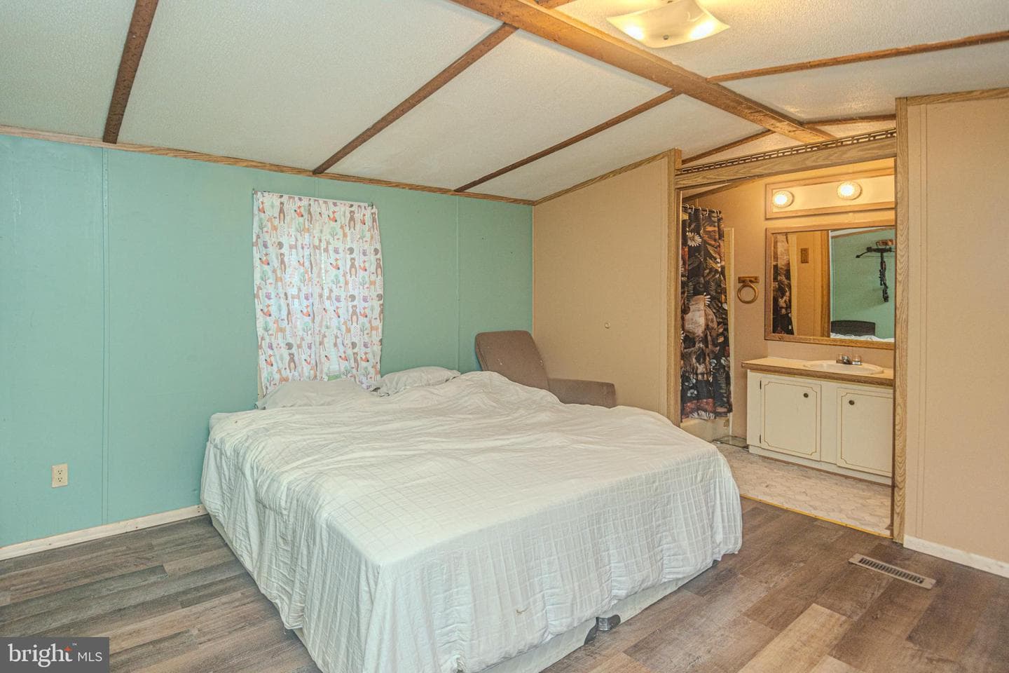 490 Meyersdale Road photo 30