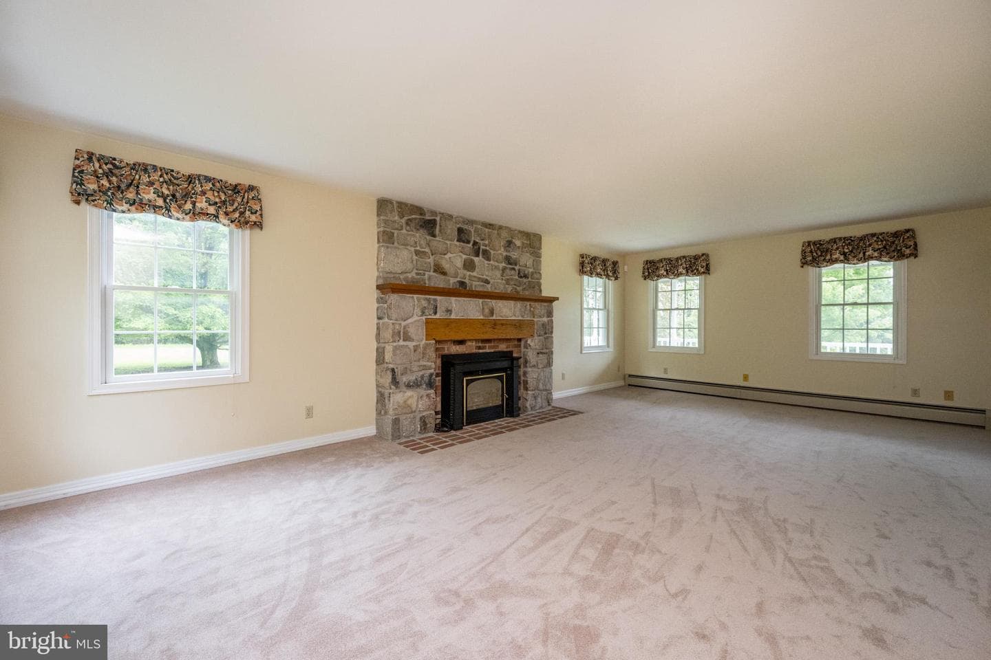 101 Sunset Drive photo 28