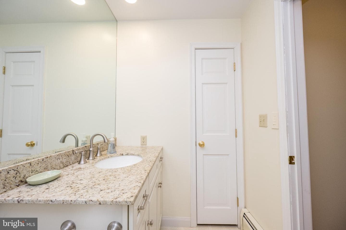 101 Sunset Drive photo 46