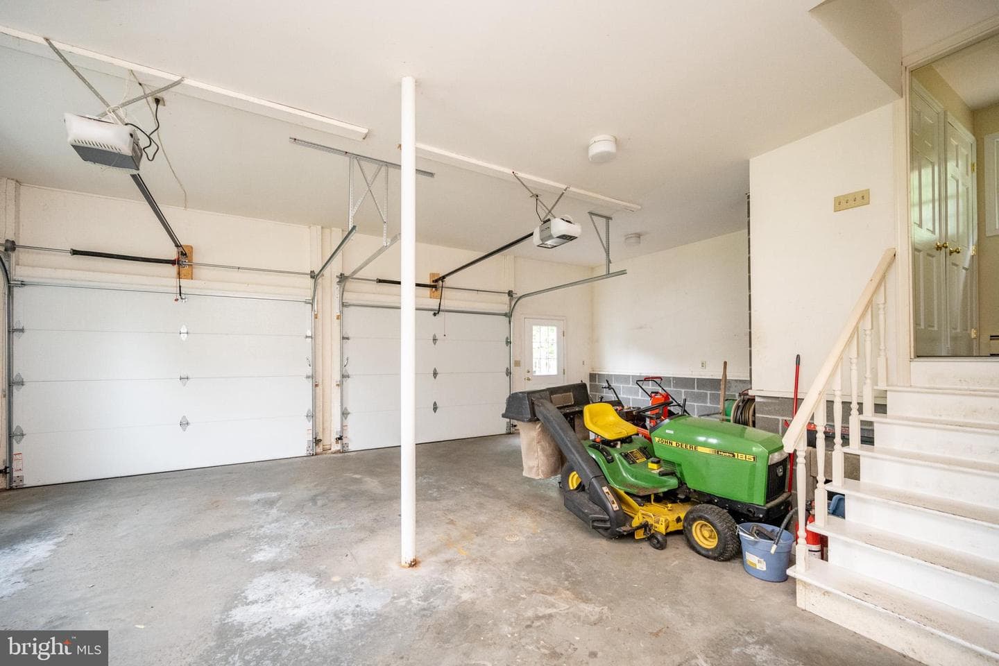 101 Sunset Drive photo 60