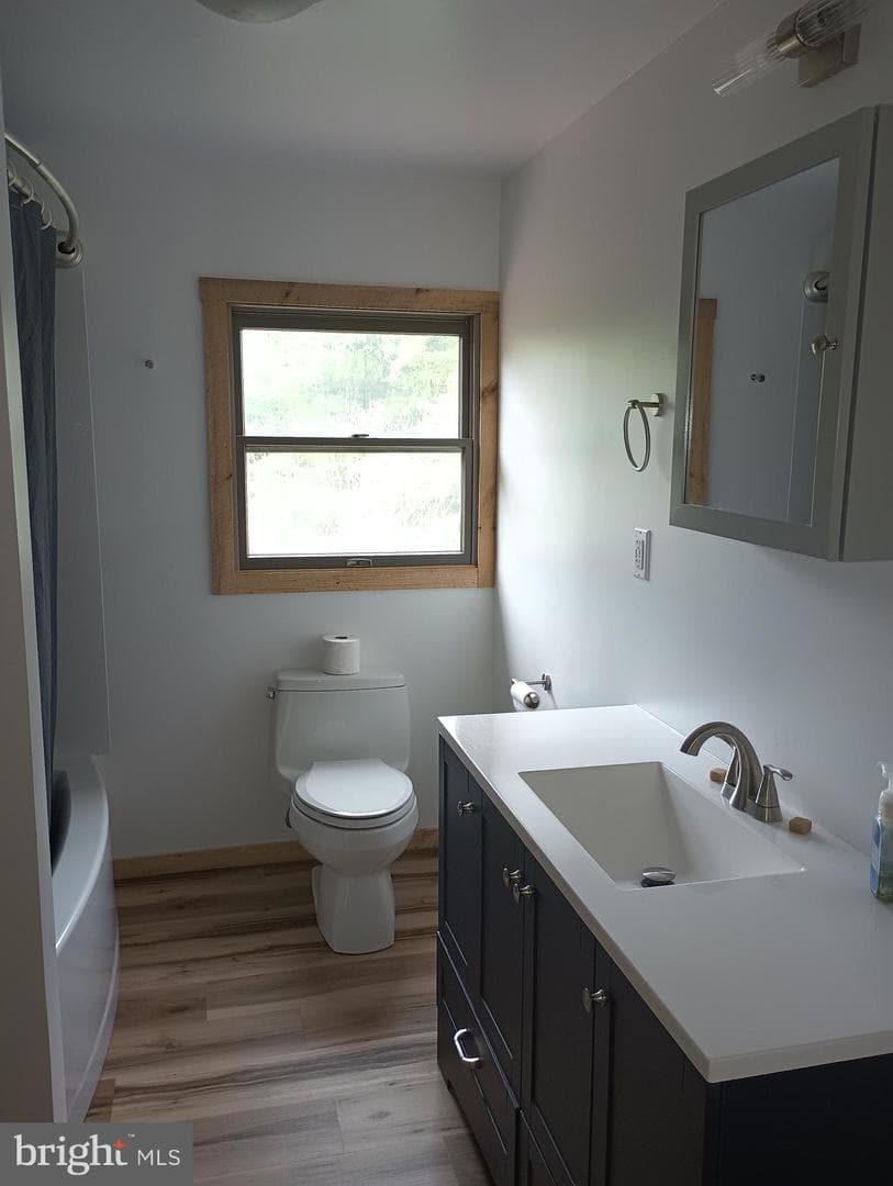2571 Shady Dell Road photo 3