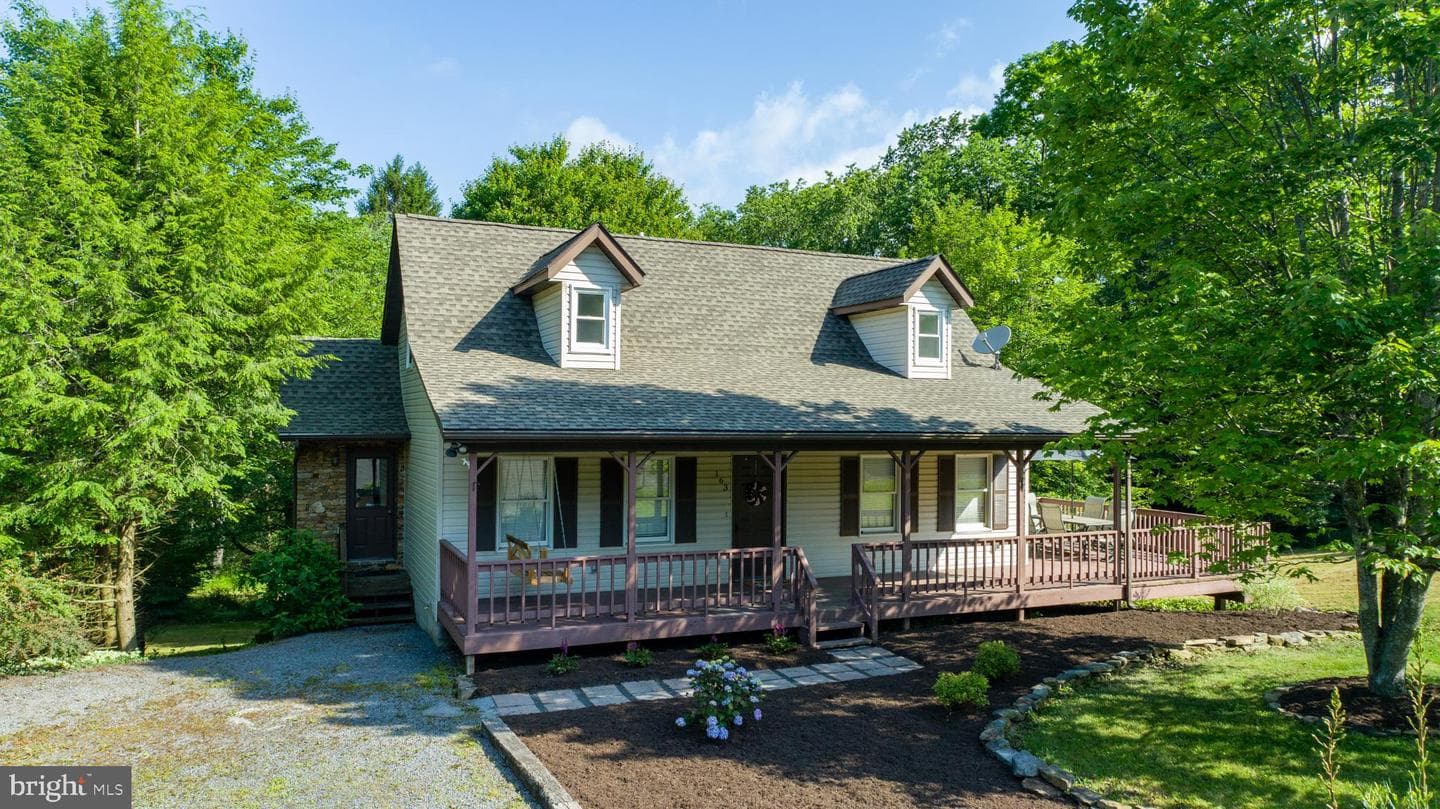 163 Crestview Drive photo 2