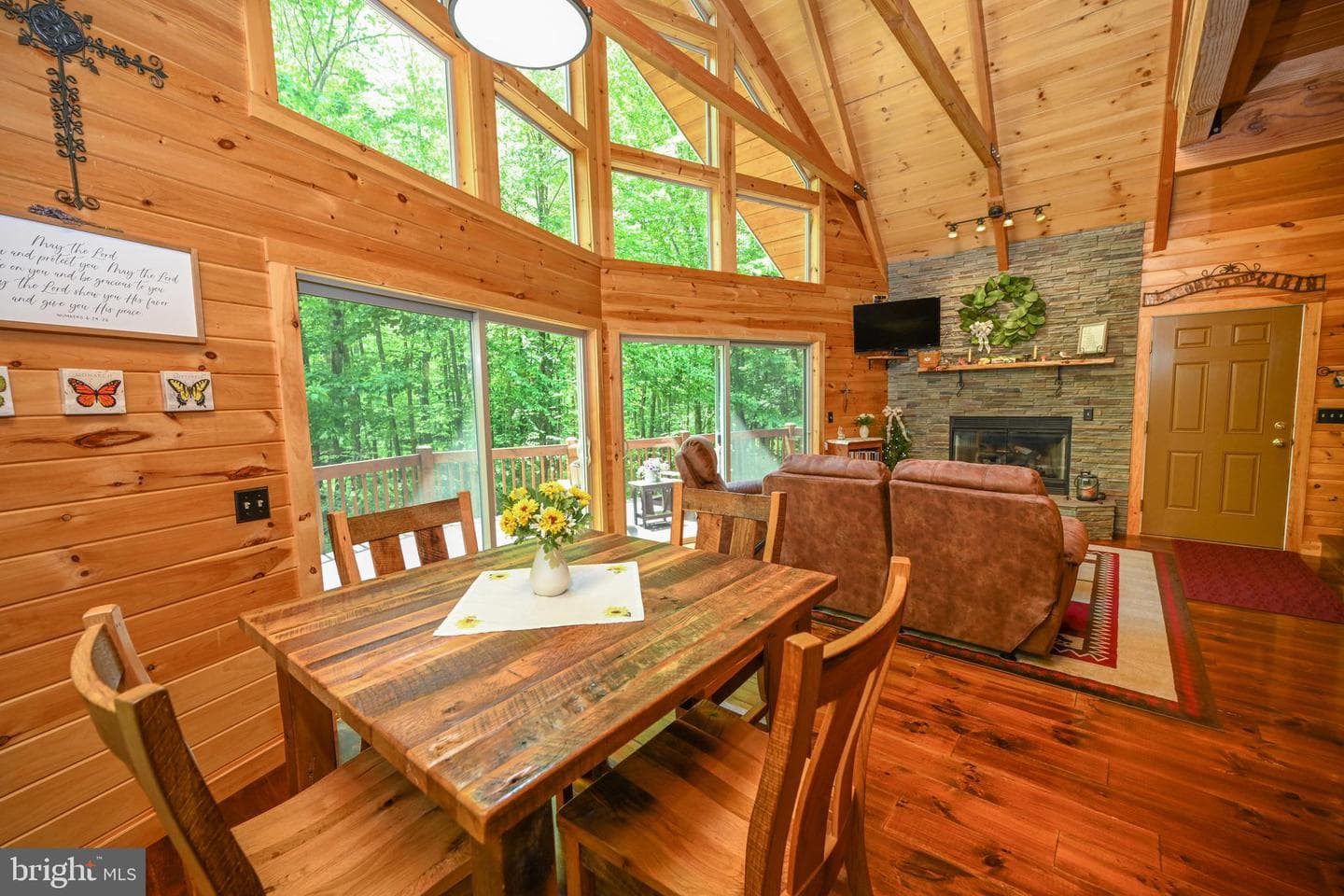 530 Hemlock Road photo 10