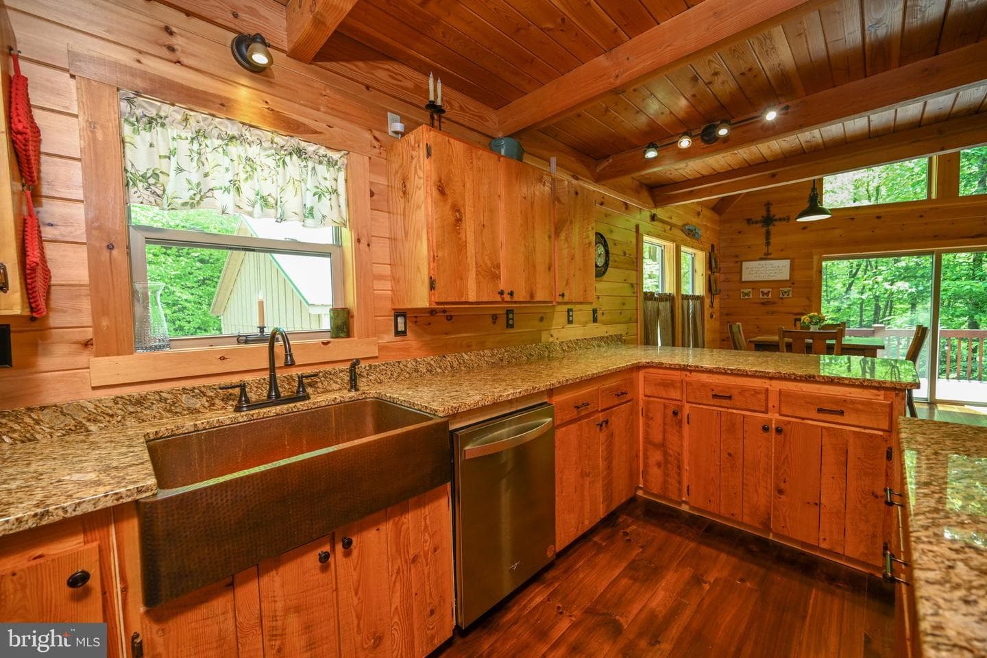530 Hemlock Road photo 20
