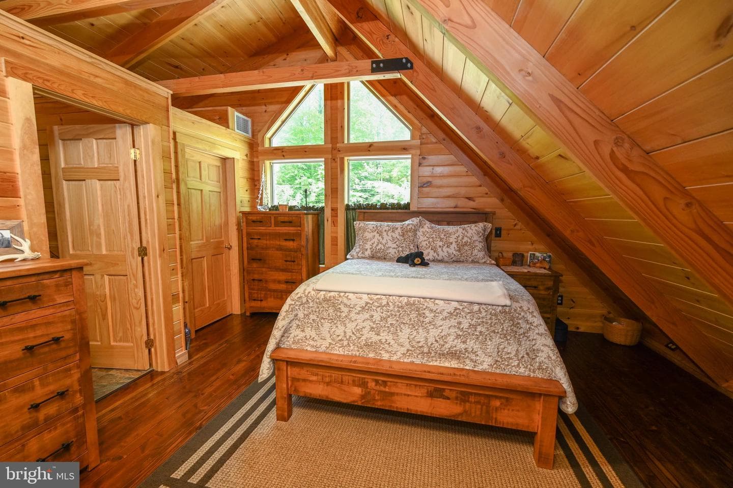 530 Hemlock Road photo 29
