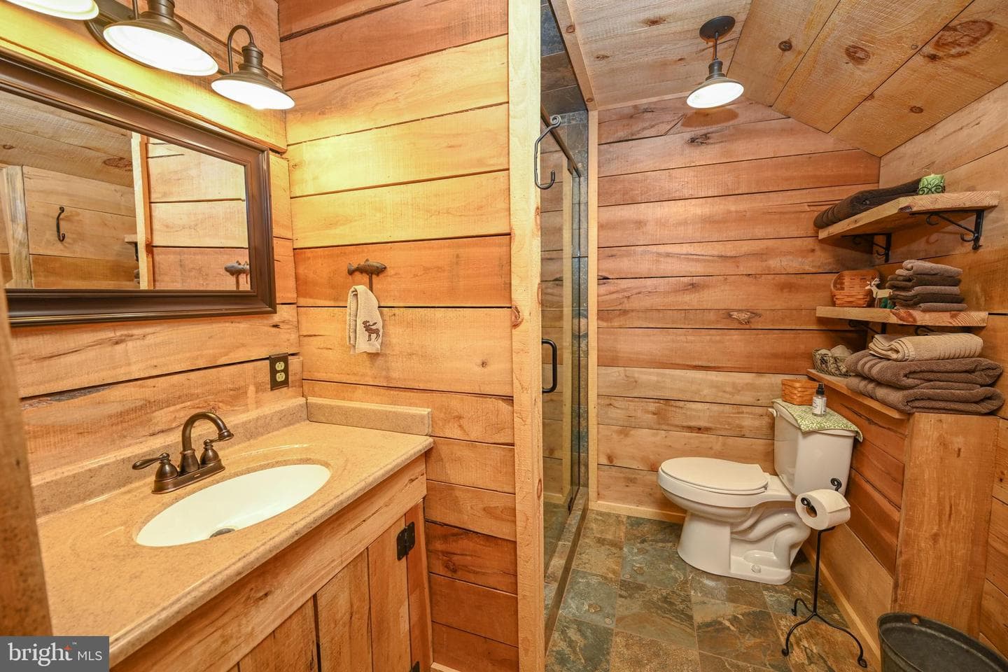 530 Hemlock Road photo 42