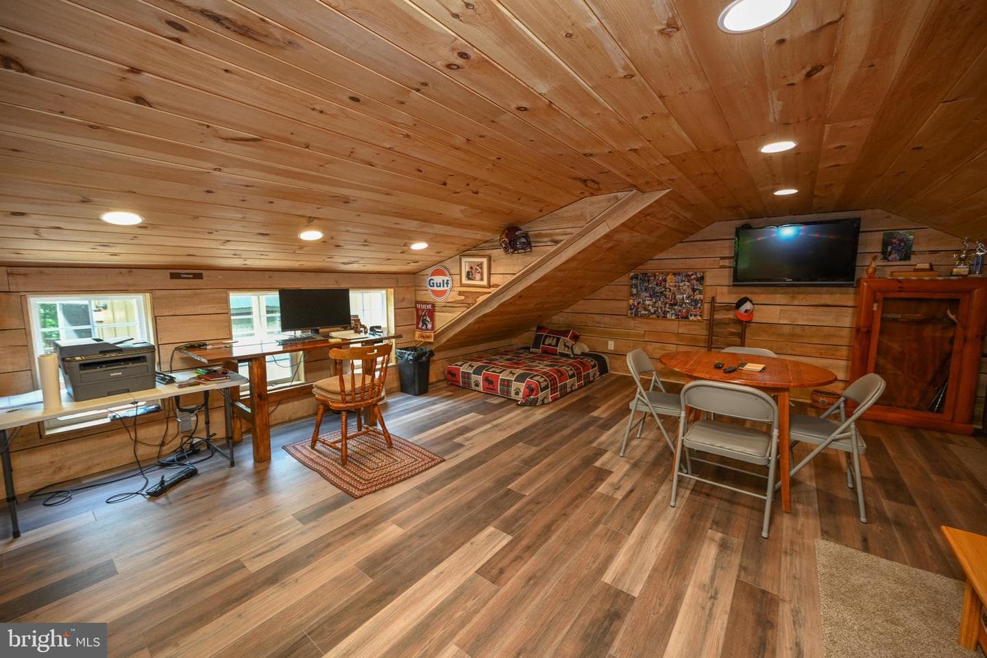 530 Hemlock Road photo 58