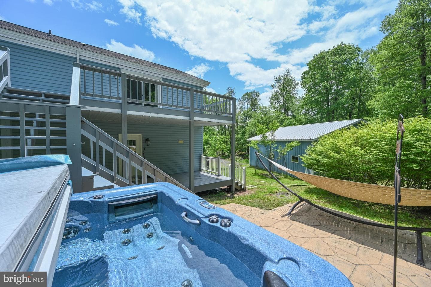590 Bearfoot photo 41