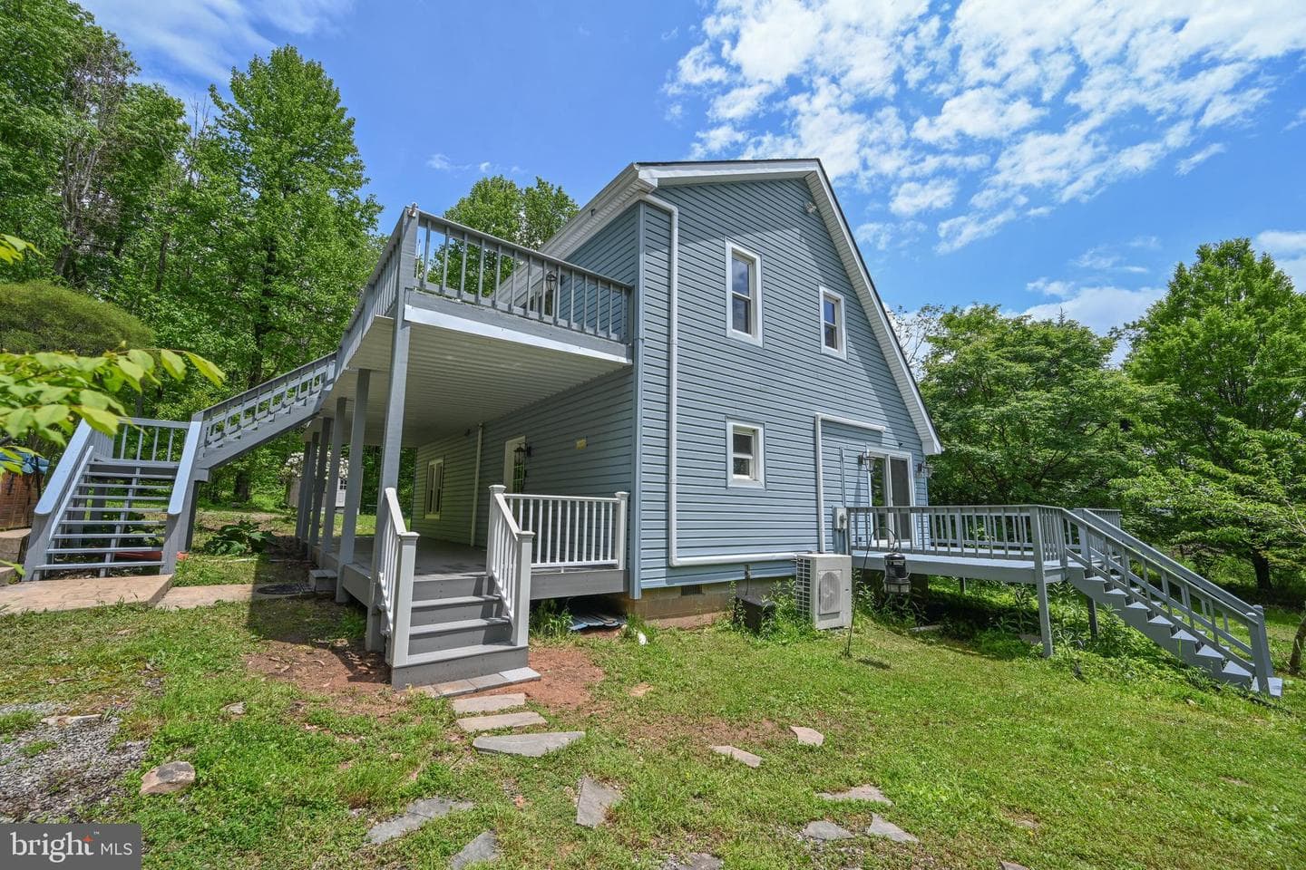 590 Bearfoot photo 46