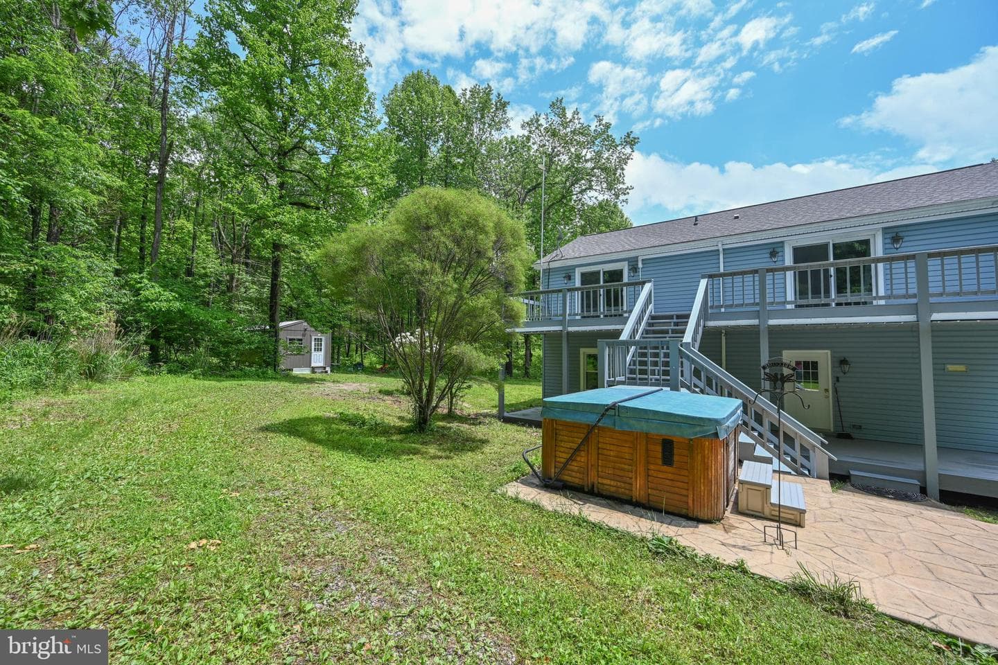 590 Bearfoot photo 56