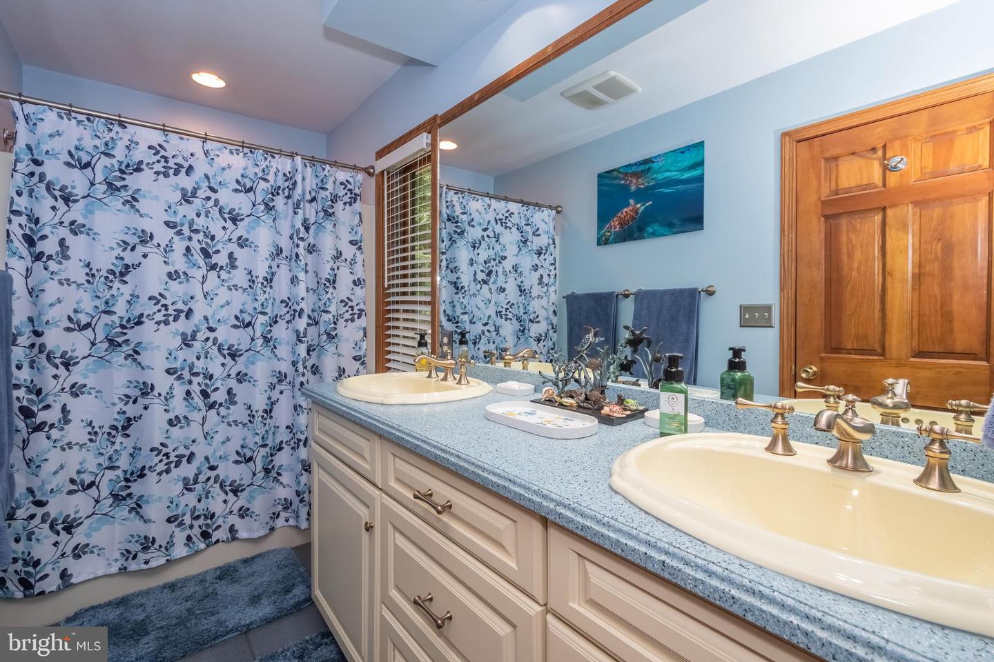 186 Thornberry Road photo 44