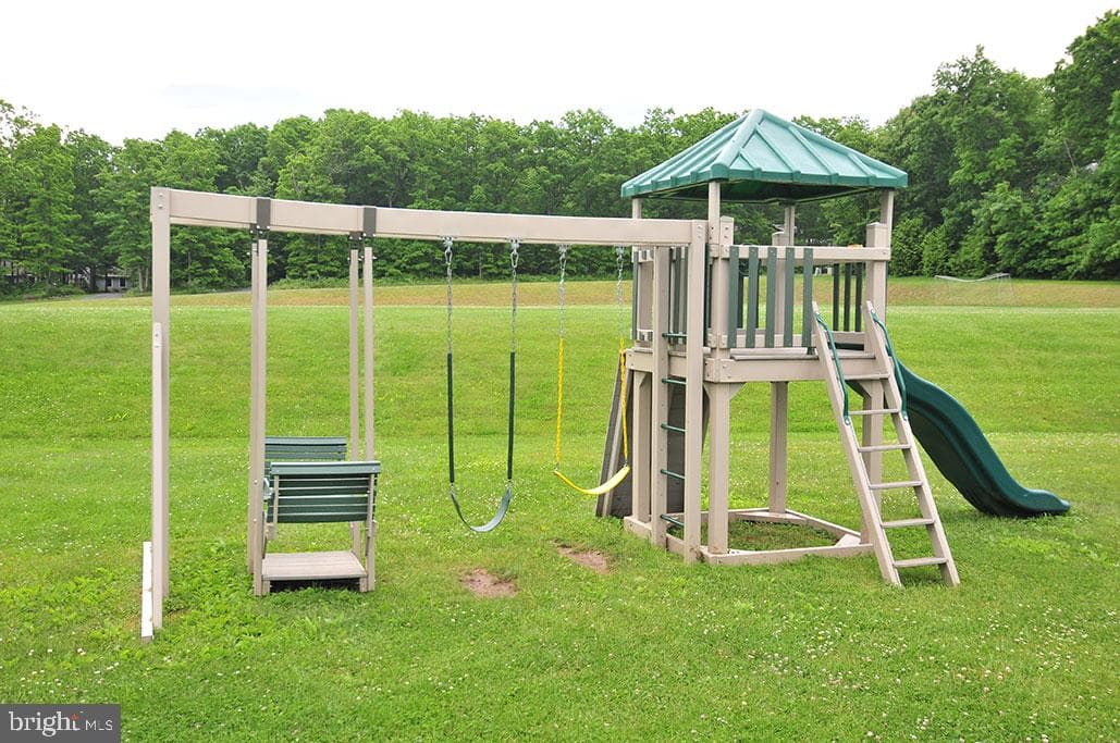 186 Thornberry Road photo 72