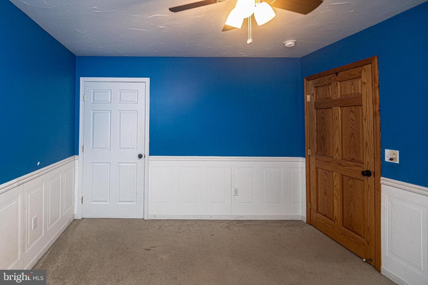 425 Amish Road photo 20
