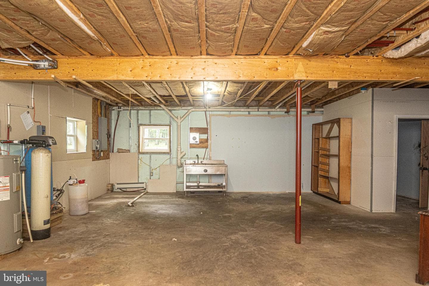 425 Amish Road photo 40