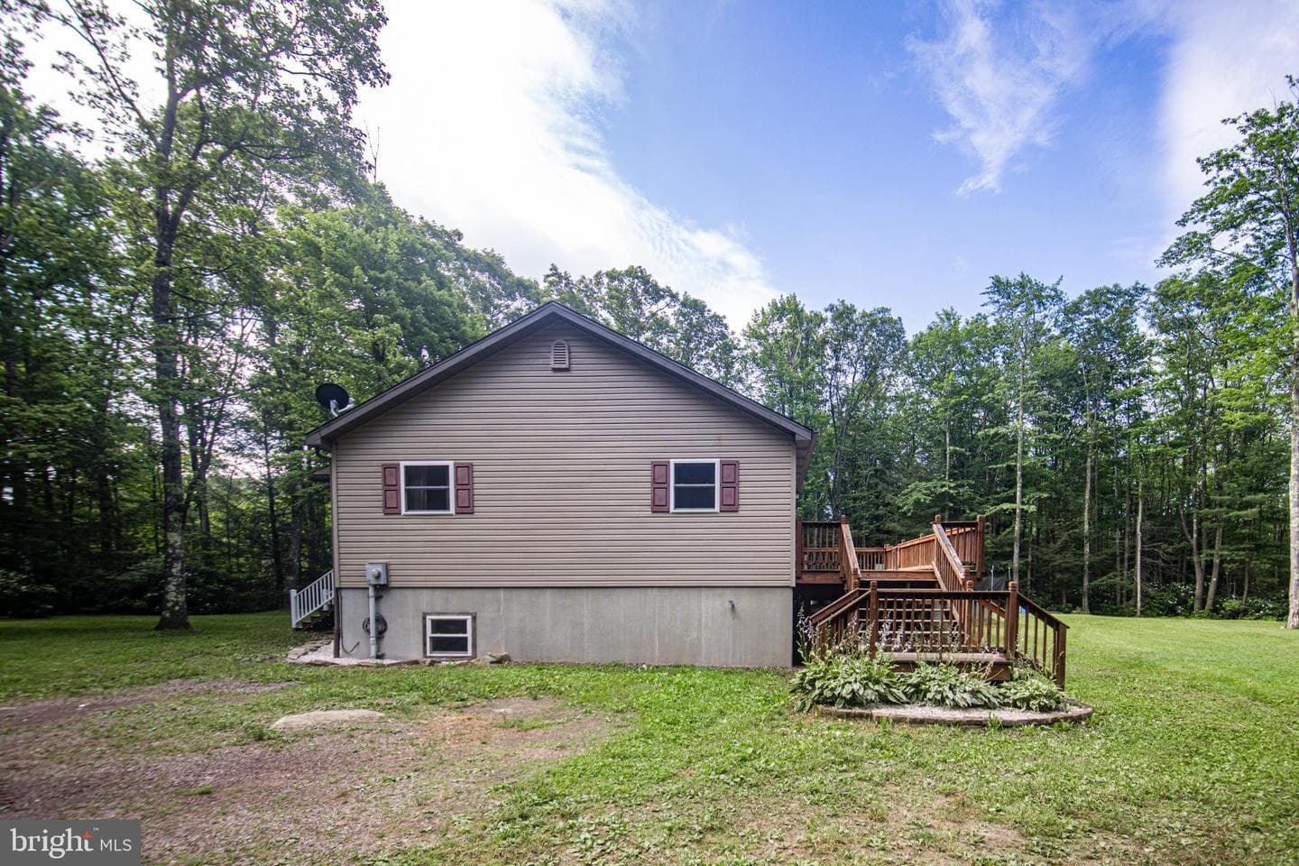 425 Amish Road photo 44