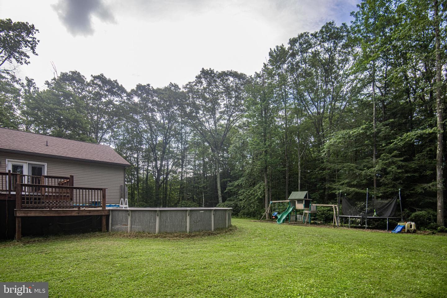 425 Amish Road photo 46
