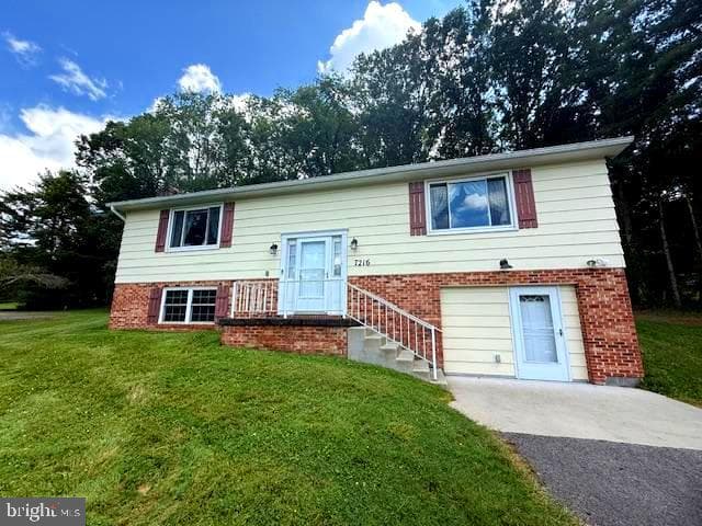 7216 Sang Run Road photo 3